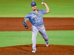 La que parecía ser una noche dominante para el pitcheo de Charros terminó por ser un tropiezo luego de que el relevo tuviera un mal inning. CORTESÍA/ Charros de Jalisco