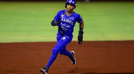 Mallex Smith pegó jonrón y produjo tres carreras. CORTESÍA/Charros de Jalisco