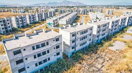 El Infonavit identificó más de 140 mil casas invadidas que serían incluidas en el programa. EL INFORMADOR/ A. Navarro