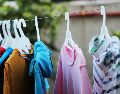 Tips para que la ropa logre secarse, en temporada de lluvias. UNSPLASH / E. DORONILA