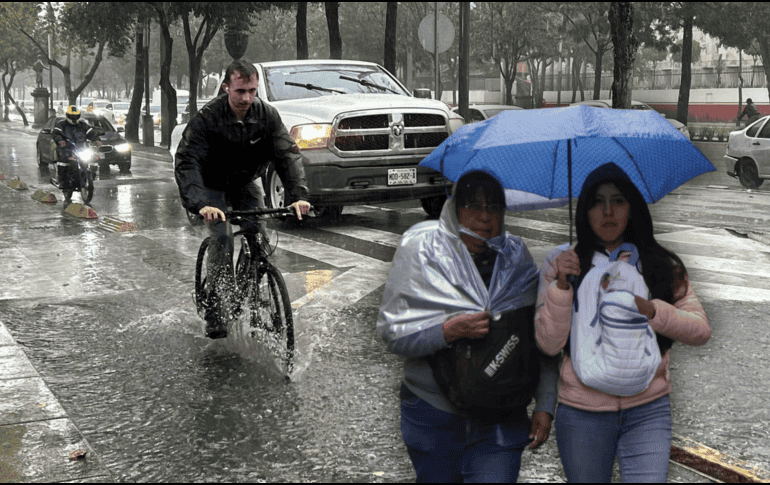 Las lluvias puntuales fuertes a intensas podrían generar incremento en los niveles de ríos y arroyos, deslaves, inundaciones y encharcamientos. SUN / ARCHIVO