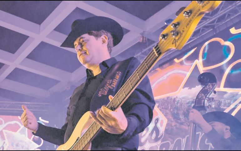 Zapopan prohibirá que se reproduzca música que haga apología del delito, entre ellos corridos de grupos como Los Alegres del Barranco. ESPECIAL