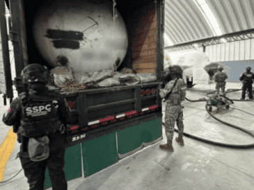 El operativo incluyó más de una decena de cateos en domicilios, restaurantes y bodegas, revelando una estructura criminal altamente organizada. ESPECIAL