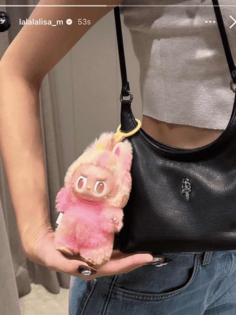  Instagram/@lalalalisa_m