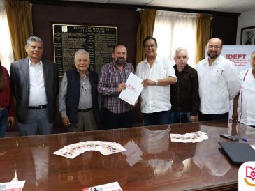 Durante la firma del convenio, Cosío Gaona y Chávez Dávalos coincidieron en destacar el crecimiento que ha tenido Tonalá en los sectores industrial, comercial y de servicios, así como el auge del emprendimiento local. CORTESÍA
