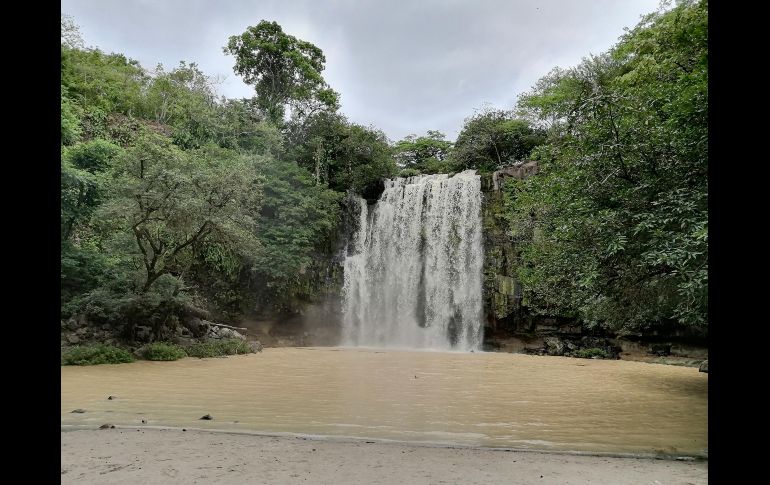 Cataratas Llanos del Cortés. ESPECIAL/XOCHITL MARTÍNEZ.