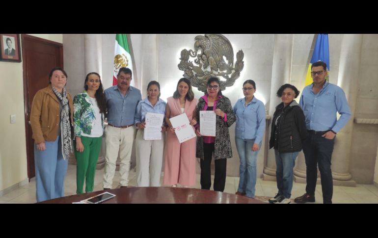 El Instituto de Formación para el Trabajo del Estado de Jalisco (IDEFT), bajo la dirección de Salvador Cosío Gaona, continúa afianzando colaboraciones con ayuntamientos y sistemas DIF municipales. CORTESÍA
