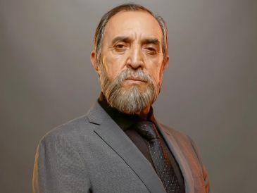 Luis Felipe Tovar, encarna a “Edmundo Hernández” en la serie “Juegos interrumpidos”. ESPECIAL