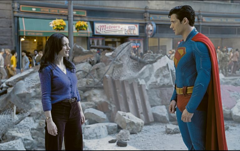 Rachel Brosnahan y David Corenswet, los actores dan nueva vida a “Lois Lane” y “Superman”. CORTESÍA