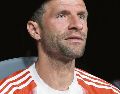 Thomas Muller dice “adiós” siendo legendario futbolista del Bayern, con el que lo ganó todo. AFP