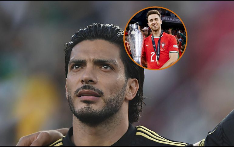 Hace unos días, tras el terrible y repentino fallecimiento de Diogo Jota en un accidente automovilístico en Zamora, España, Raúl Jiménez publicó una fotografía donde se despedía del delantero de Liverpool. IMAGO7 / ARCHIVO / X / @DiogoJota18