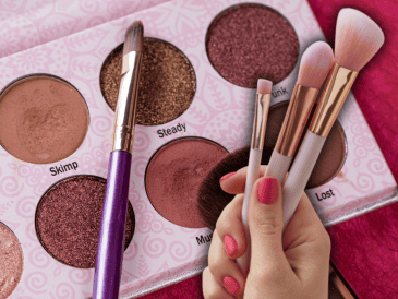 No pintarse los ojos y los labios puede ser una señal de empoderamiento femenino. ESPECIAL