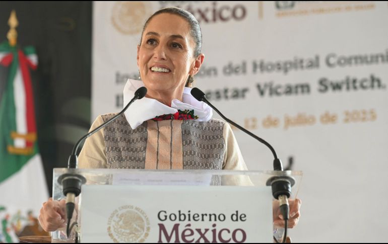 Al destacar que la soberanía de México nunca se negociará, destacó que un equipo conformado por las secretarías de Economía, Relaciones Exteriores, Hacienda y Energía viajó a Washington para seguir con las mesas de trabajo. EFE / Presidencia de México