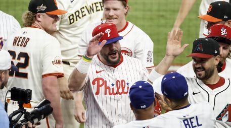 Un promedio de siete millones de televidentes en EU sintonizó el clásico de la MLB. EFE/E. Lesser