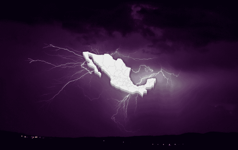 Pronostican lluvias fuertes a muy fuertes, descargas eléctricas y posibles granizadas en gran parte de México. EFE / ARCHIVO