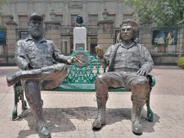 Por lo anterior, ciudadanos de esa localidad, se manifestaron en redes sociales, criticando la decisión y cuestionando si existe un trasfondo político tras la determinación. ESPECIAL