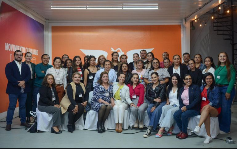 Las asistentes participaron en talleres prácticos sobre trabajo en equipo, relaciones públicas y manejo de crisis política. CORTESÍA