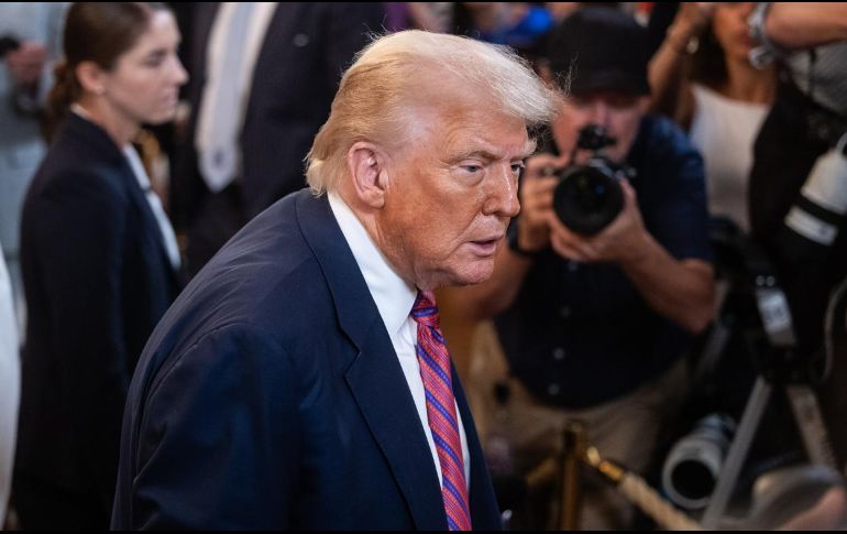 El apoyo al programa de deportaciones masivas de inmigrantes irregulares impulsado por el presidente también ha disminuido. EFE/F. Chung