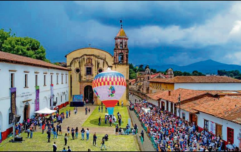 Disfruta del colorido de esta tierra, siempre llena de leyendas y tradición. ESPECIAL