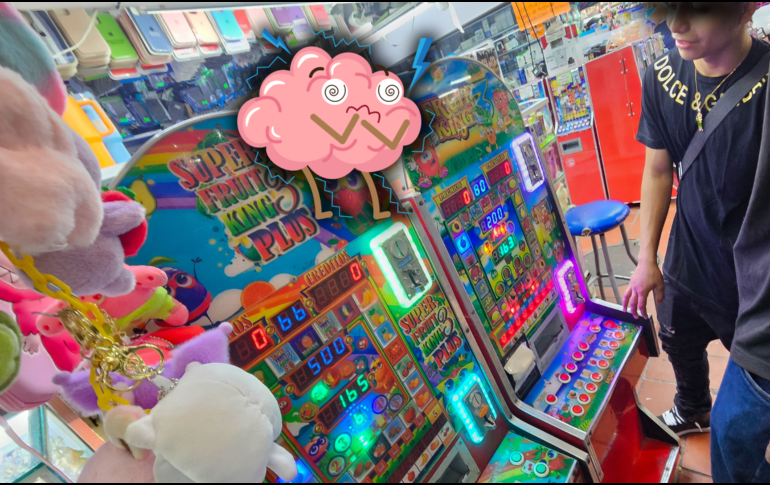 Expertos señalan que apostar en estas maquinitas detona una adicción conductual. EL INFORMADOR / ARCHIVO