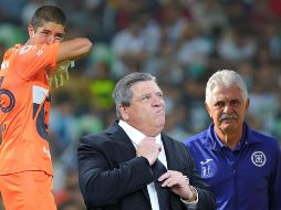 “Parra se seguirá equivocando porque todos los porteros se equivocan, pero la única diferencia es que, cuando un portero se equivoca, termina en gol”, mencionó Herrera. IMAGO7