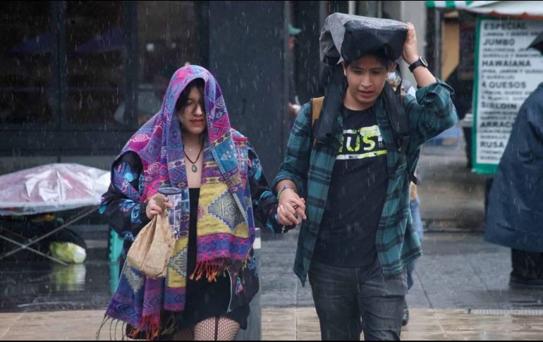 En la Ciudad de México se esperan lluvias puntuales fuertes. SUN/L. Camacho