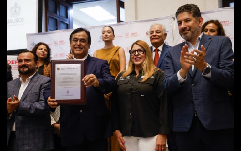 Salvador Cosío aclaró que no existe límite ya que se puede expandir a otros sectores y para eso el Comité irá dando en conjunto con los sindicatos, académicos, industrias las rutas para que se establezcan estándares en otros sectores productivos. EL INFORMADOR/ H. Figueroa