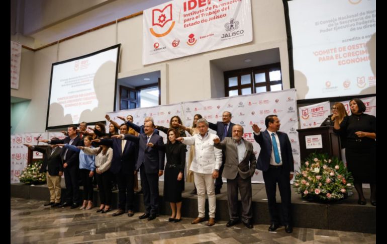 Salvador Cosío aclaró que no existe límite ya que se puede expandir a otros sectores y para eso el Comité irá dando en conjunto con los sindicatos, académicos, industrias las rutas para que se establezcan estándares en otros sectores productivos. EL INFORMADOR/ H. Figueroa