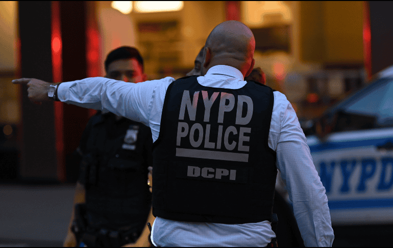 El tiroteo tuvo lugar en un rascacielos que también alberga la sede de empresas como el gigante de inversiones Blackstone y la firma de asesoría contable y financiera KPMG, entre otras. EFE / L. Mitchell