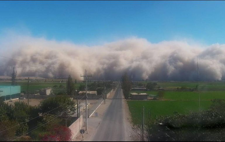 El Servicio Nacional de Meteorología e Hidrología del Perú prevé que este fenómeno persista hasta el domingo, con nubosidad, niebla y lloviznas en varias regiones. EFE/ Agencia Andina.