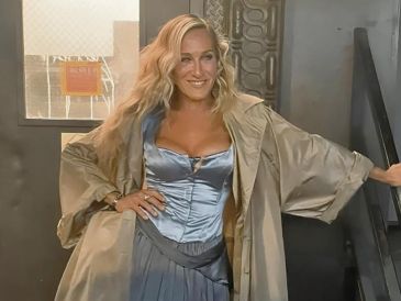 La actriz se despide de “Carrie Bradshaw”, personaje que marcó su carrera por más de 25 años en “Sex and the City” y su secuela “And Just Like That…”. ESPECIAL