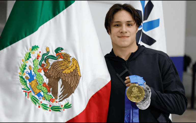 Osmar Olvera es el segundo mexicano en conquistar una medalla de oro en una Copa del Mundo, después de la lograda por Paola Espinosa en Roma 2009. SUN / D. S. Sánchez
