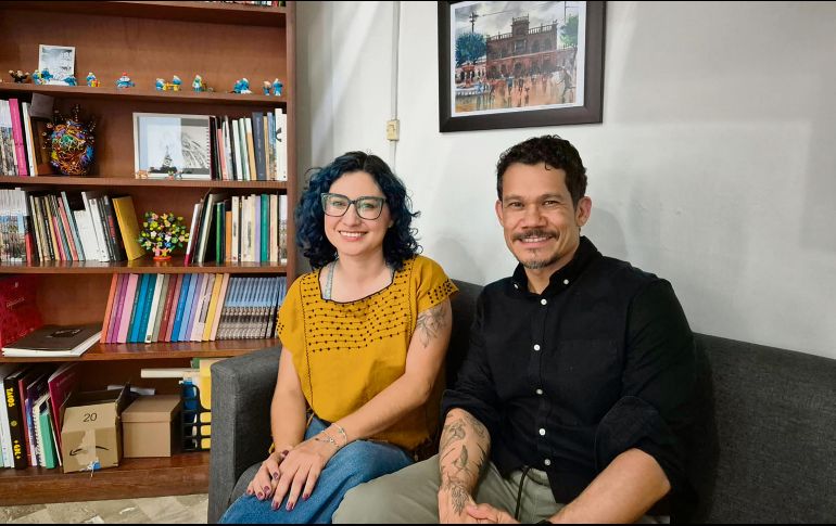 Luisa Vázquez, jefa de la Unidad de Gestión del Ecosistema Cultural, y Carlos González Martínez, director de Cultura Guadalajara. EL INFORMADOR/ F. Salcedo