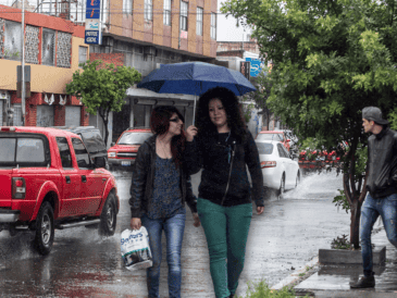 La probabilidad de lluvia para este miércoles en Guadalajara es mayor entre las 10 y las 11 de la noche. Se prevé que esta posibilidad se incremente a partir de mañana jueves. EL INFORMADOR / ARCHIVO