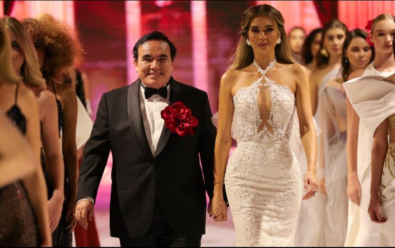 El diseñador presentó “Redención”, una colección inspirada en su viaje personal hacia la paz interior. EL INFORMADOR/ H. Figueroa