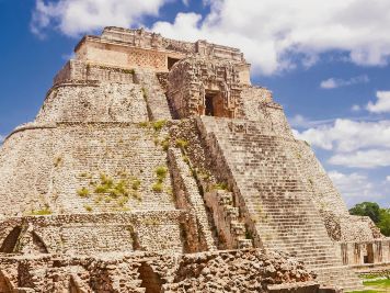 Mérida: tesoros subterráneos y legado ancestral