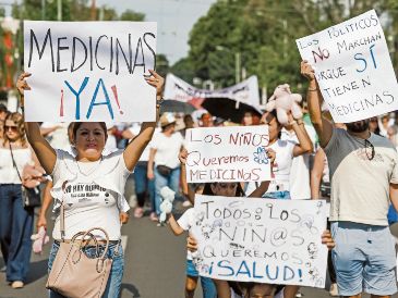 Cientos de enfermos y sus familias sufren por el desabasto de medicinas contra el cáncer. La nueva promesa, según el Gobierno federal, es que en dos semanas se regularizará la entrega de fármacos. EL INFORMADOR/A. Navarro