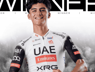 Isaac del Toro volverá a competir tras coronarse en la Vuelta a Burgos hace apenas unos días, lo que lo coloca como uno de los favoritos para esta carrera. X / @TeamEmiratesUAE