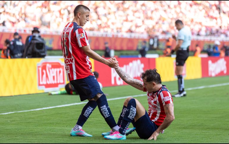 Chivas tiene la urgencia de conseguir resultados lo antes posible, pero le espera un calendario complicado en las siguientes cinco jornadas. IMAGO7