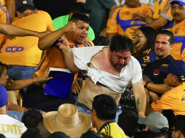 El América derrotó por 3-1 a Tigres el sábado y después del partido se viralizaron en redes sociales videos en los que se precian peleas en las gradas del Estadio Universitario. IMAGO7