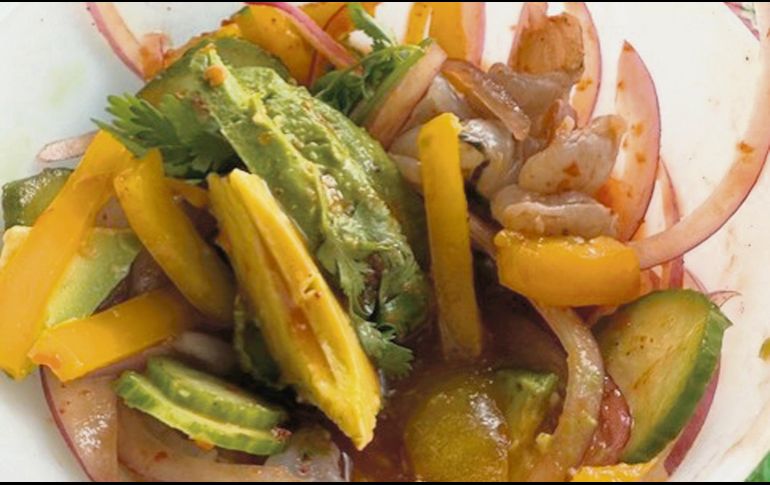 Disfruta de una gran selección de comida del mar en Mariscos Bitacheros La Irene. ESPECIAL