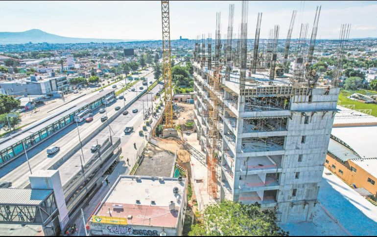 La construcción en Jalisco mantiene empleos y proyectos importantes, impulsando la inversión pública y la privada este semestre del 2025. EL INFORMADOR/A. Navarro