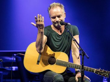 El cantante y compositor británico Gordon Sumner "Sting" durante su actuación en el Festival Cap Roig 2019. EFE ARCHIVO/David Borrat.
