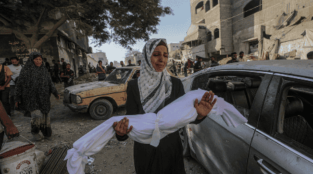 El Ministerio de Sanidad gazatí añadió que se ha registrado la muerte por hambre de 38 adultos y seis niños desde el pasado 22 de agosto. EFE / Mohammed Saber