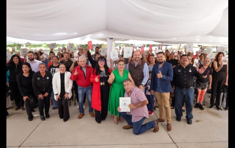 IDEFT entregó constancias a 80 personas que concluyeron cursos de capacitación en el plantel Tlaquepaque. CORTESÍA