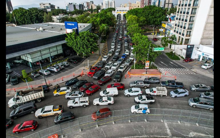 Con las obras se busca que las y los peatones puedan ingresar al vaso de agua y a la fuente de forma más sencilla, por lo que se construirá un andador perimetral. EL INFORMADOR/A.NAVARRO