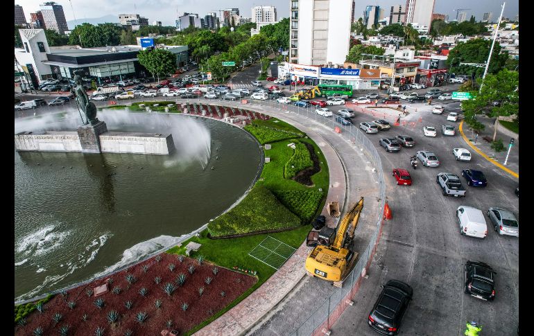 Con las obras se busca que las y los peatones puedan ingresar al vaso de agua y a la fuente de forma más sencilla, por lo que se construirá un andador perimetral. EL INFORMADOR/A.NAVARRO