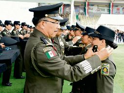 La ceremonia de ascenso destacó la preparación, disciplina y compromiso del Ejército, Fuerza Aérea y Guardia Nacional. ESPECIAL