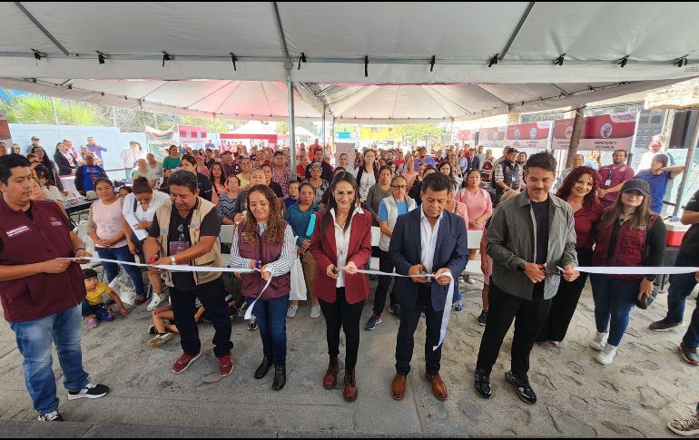 La presidenta de Tlaquepaque expresó que estas ferias consisten en acercar servicios y oportunidades a las personas a través de módulos de asesoría y gestiones. ESPECIAL