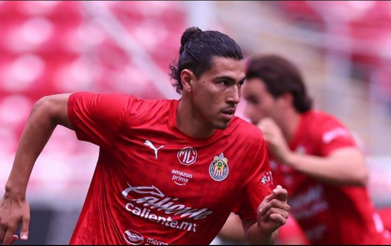 Serán un total de diez elementos que no podrán estar en el juego ante León este domingo en Chicago, de los cuales cinco de ellos se perderán el partido después de que buscan estar en óptimas condiciones para el juego del siguiente sábado ante América. X / Chivas